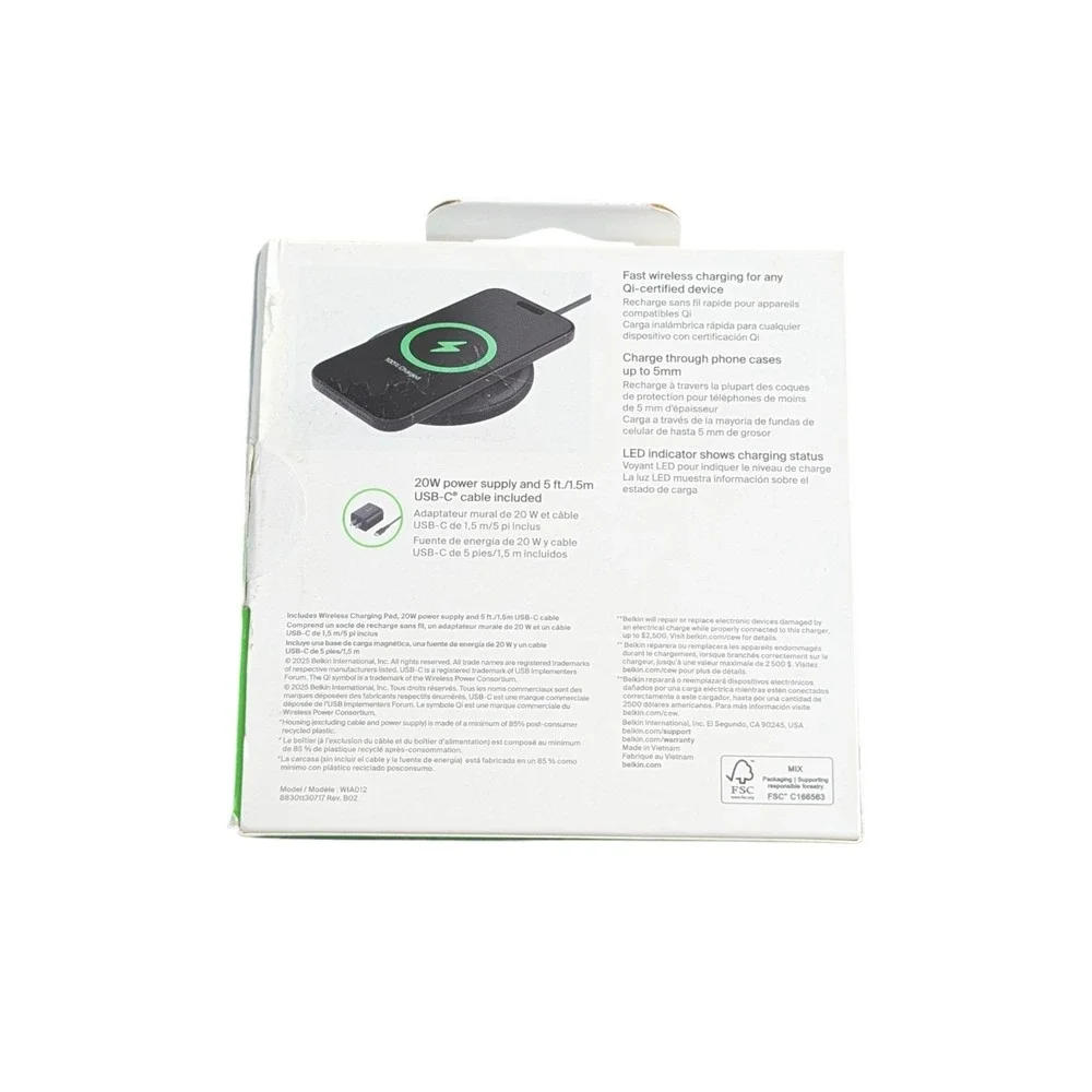 Aa8U Belkin BoostCharge 15W Wireless Charging Pad WIA012 -‎ Black *Used